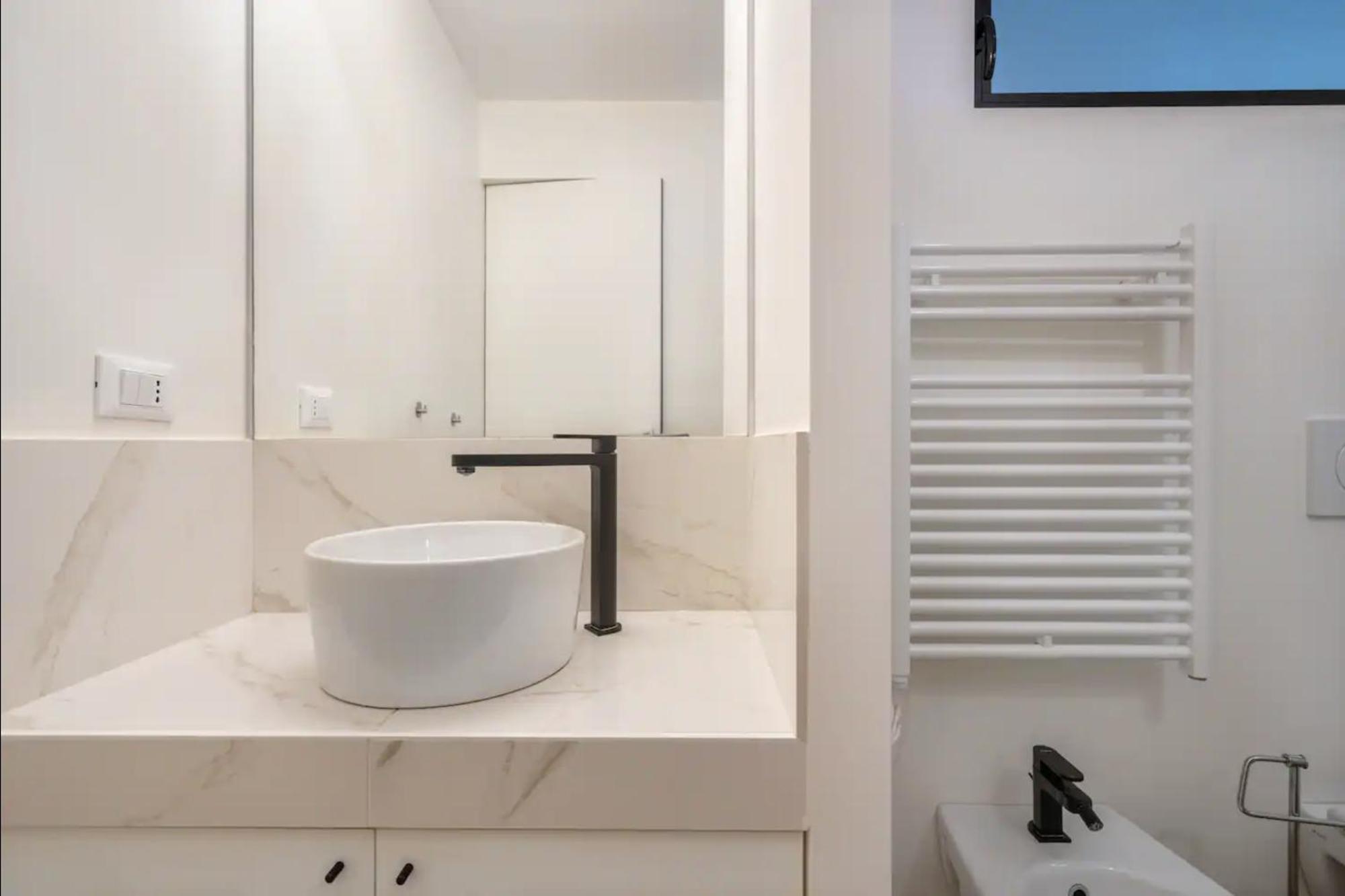 Modern Loft In Porta Venezia - Hosted By Sweetstay Milano Dış mekan fotoğraf